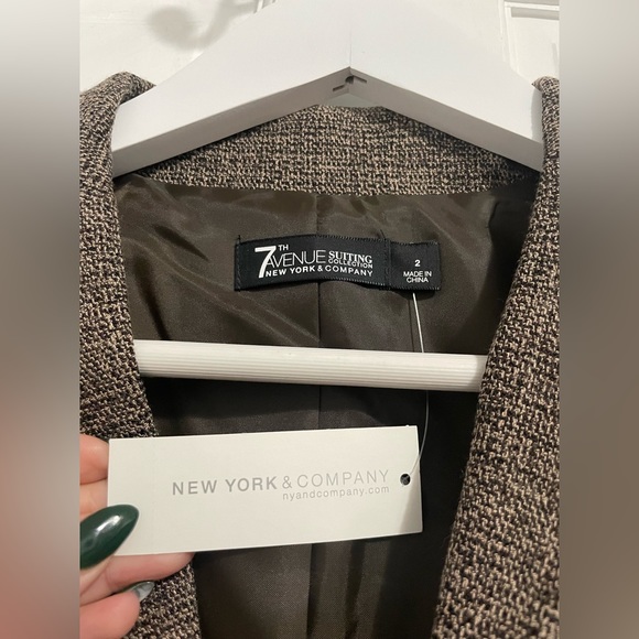 NWT Brown and Gray New York & Company Blazer - Size 2 - Picture 2 of 9